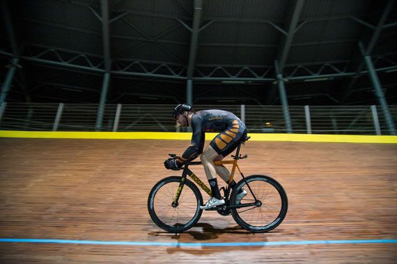 MET 2016 Red Hook Criterium Milano