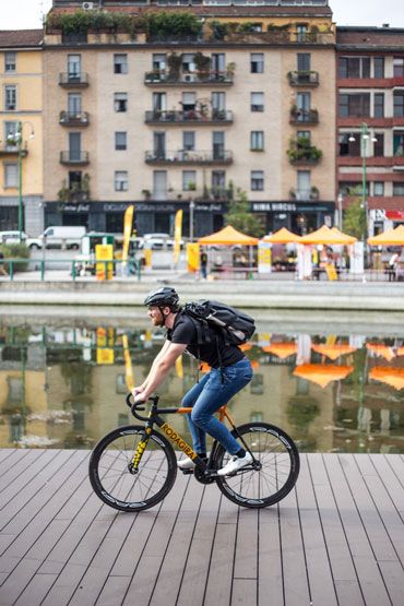 MET 2016 Red Hook Criterium Milano