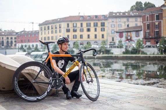 MET 2016 Red Hook Criterium Milano