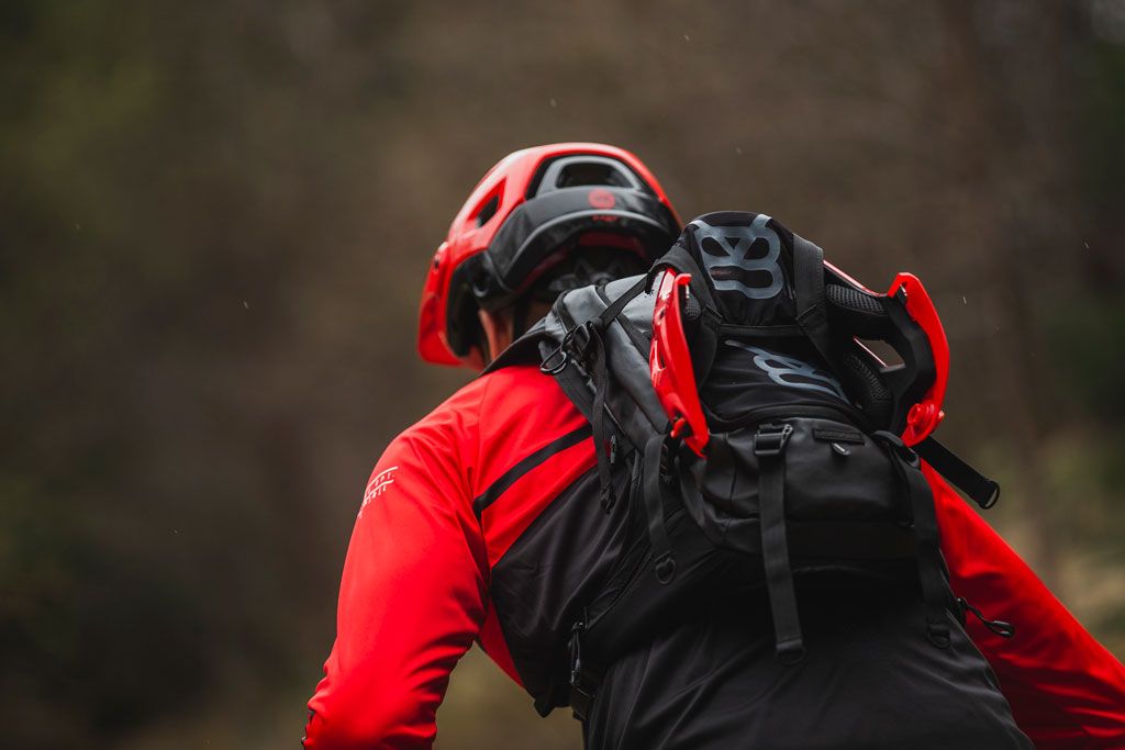 BLUEGRASS Golden Eyes Trail Helmet Liam Moynihan