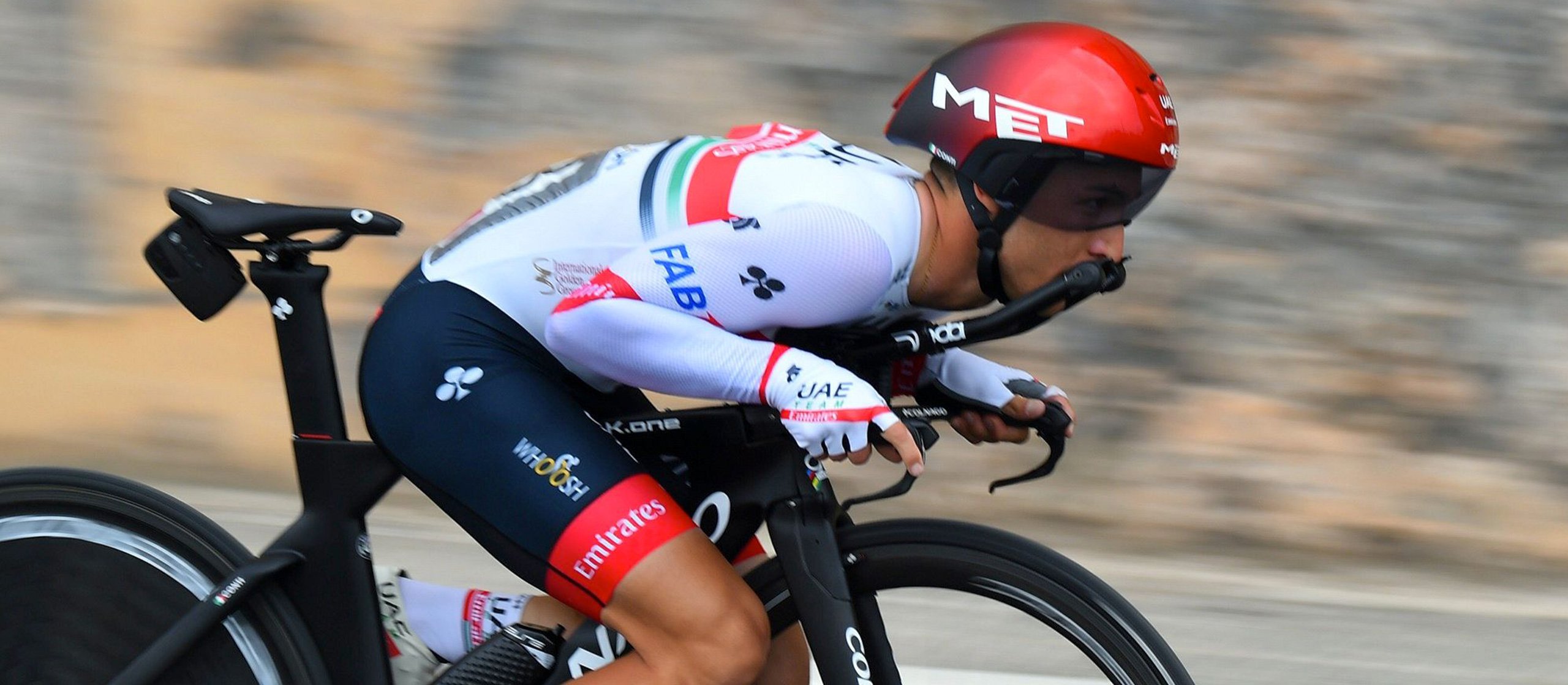 MET Helmets Giro d'Italia UAE Team Emirates