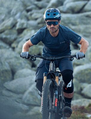 MET Miles Fahrradhelm Weiß – Größe S/M (52-58 Cm), Mit MIPS-C2, 17 Belüftungsöffnungen, Verstellbar