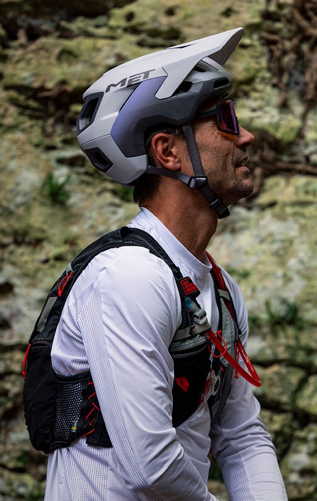 www.met-helmets.com